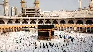 3 Star February Umrah Package For 14 Nights