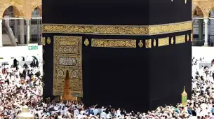 4 Star Easter Umrah Package For 14 Nights