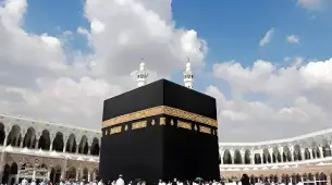 4 Star December Umrah Package For 7 Nights