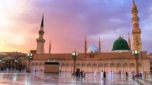 7 Nights 4 Star Land Umrah Package