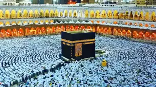 5 Star August Umrah Package For 7 Nights